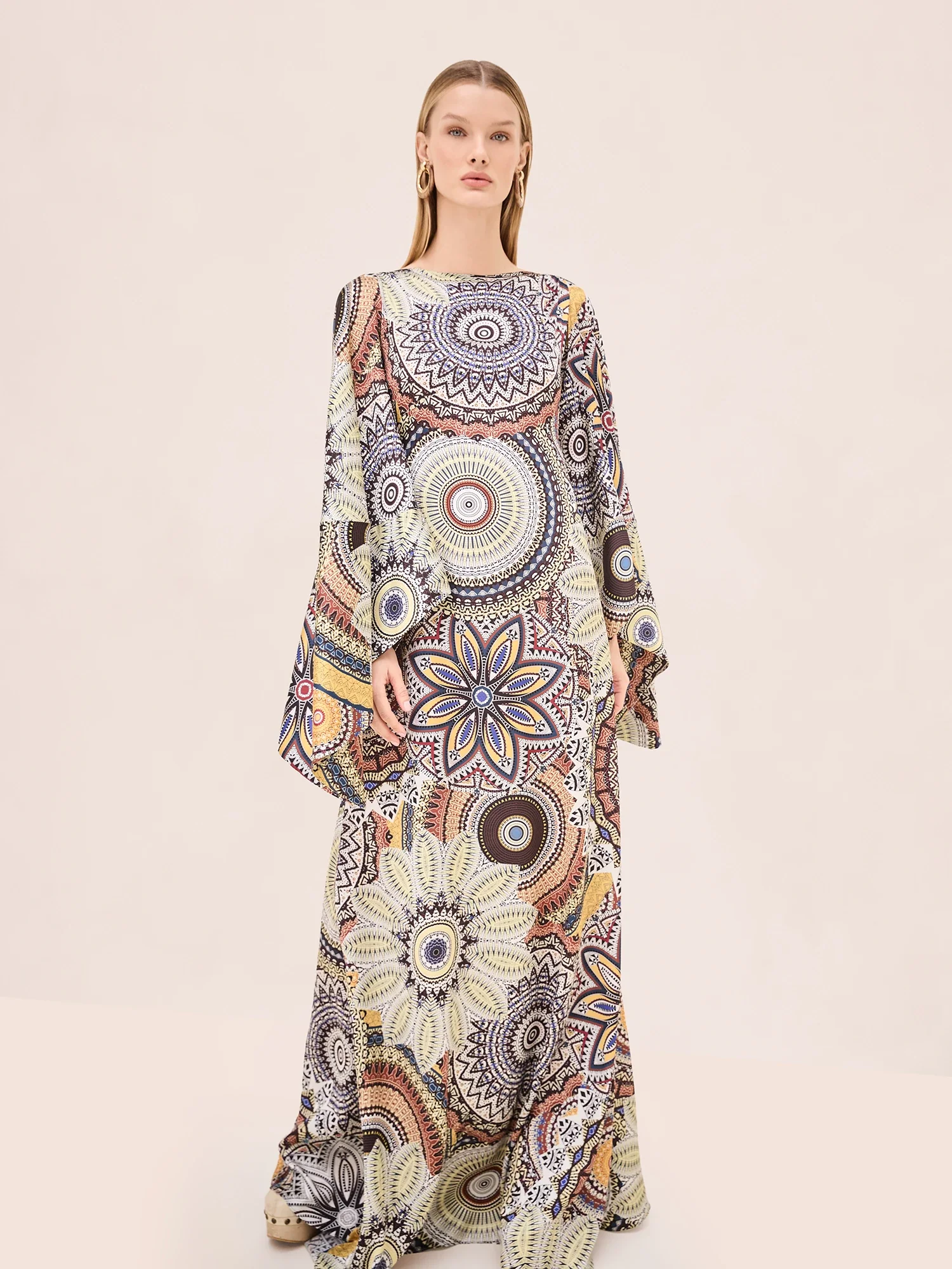 Sorano Dress - Image 3